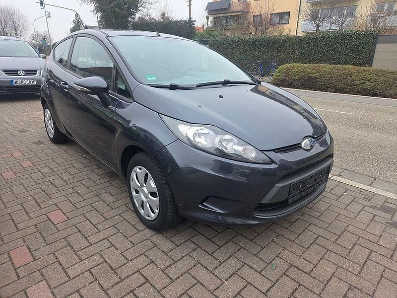 Gebraucht Ford Fiesta Trend 60 PS (44 kW) 2009 Grau Kleinwagen