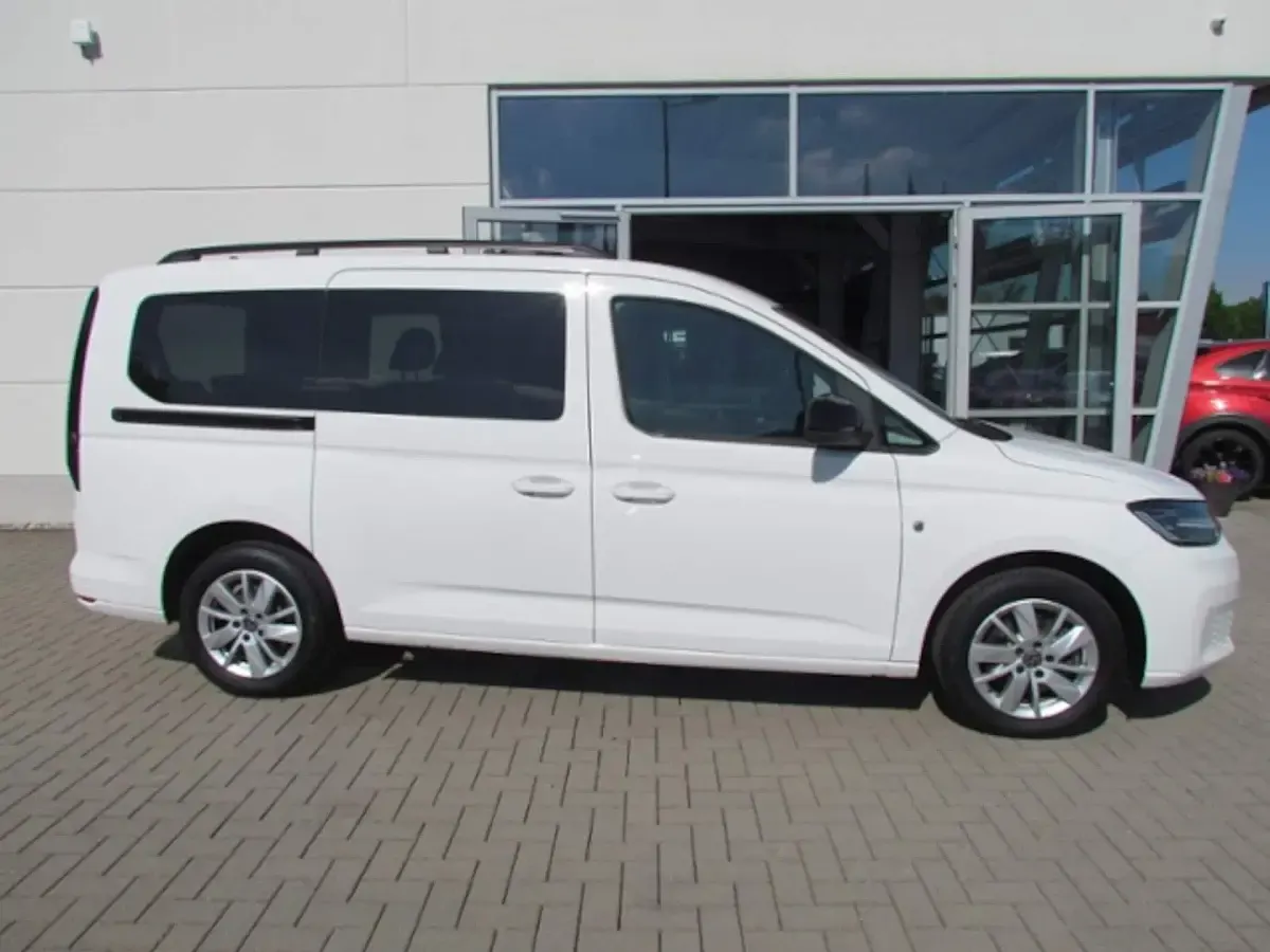 Gebraucht VW Caddy Maxi Life 122 PS (89 kW) 2023 Andere Van / Kleinbus