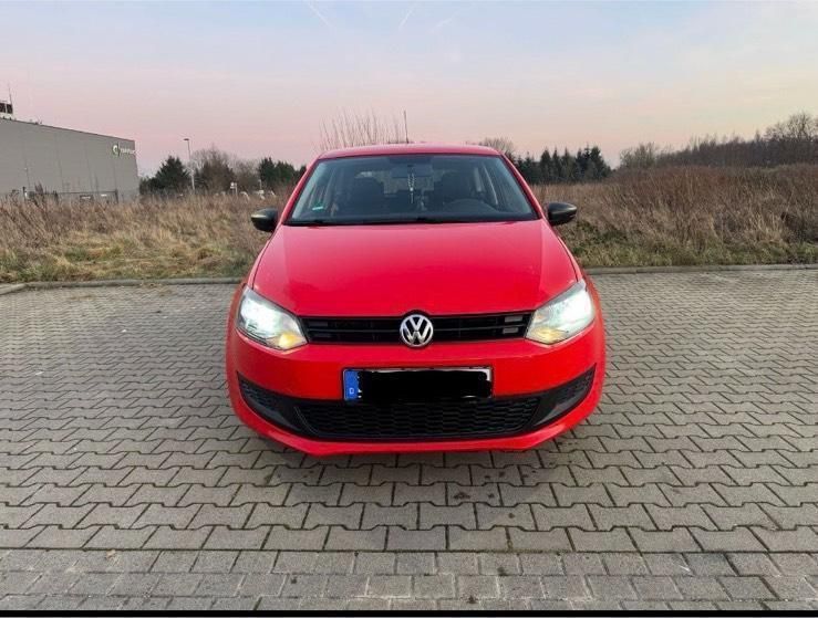 Rot Gebraucht 2010 VW Polo Kleinwagen | 3.900 € (Guter Preis) - Bild 1/4