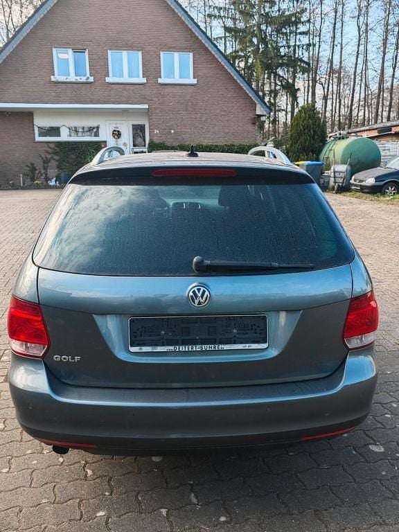 Gebraucht VW Golf VI Style 105 PS (77 kW) 2011 Grau Kleinwagen