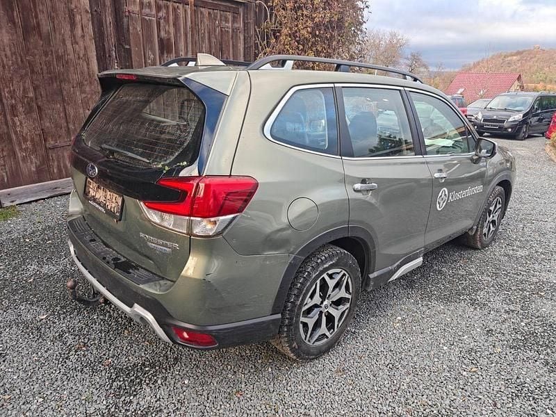 Gebraucht Subaru Forester Trend 150 PS (110 kW) 2020 Grün SUV