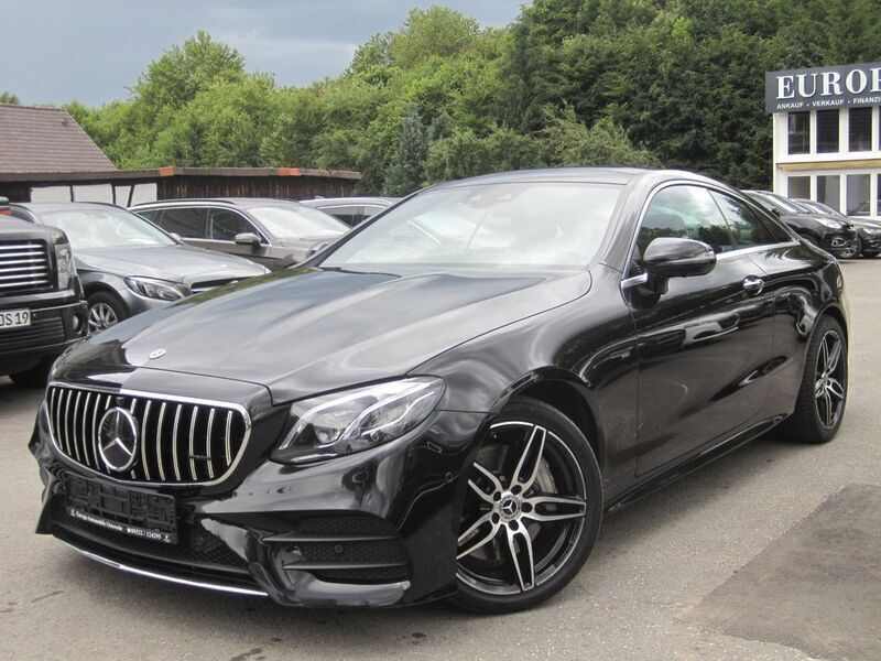 Schwarz Gebraucht 2019 Mercedes E450 AMG Coupé | 39.990 € (Superpreis) - Bild 1/4