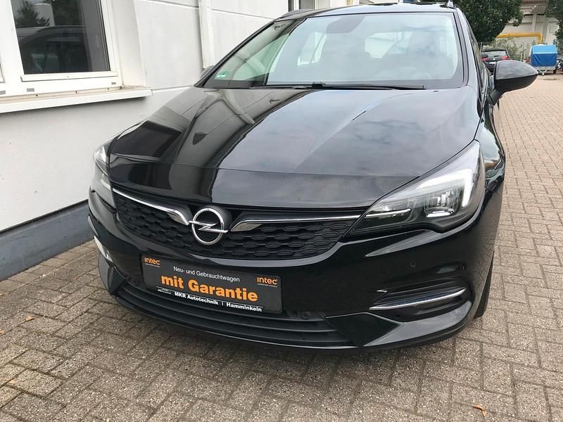 Gebraucht Opel Astra Business Edition 122 PS (89 kW) 2021 Schwarz Kombi