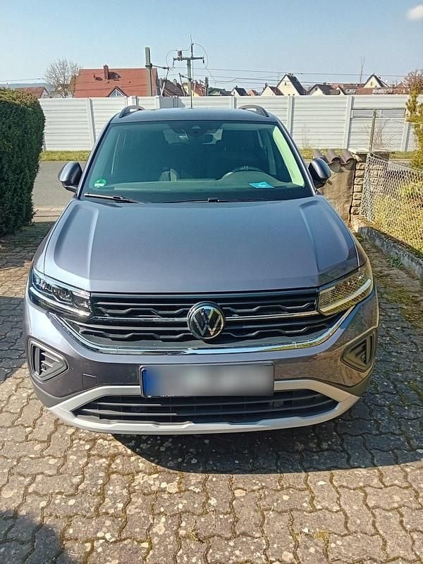 Gebraucht VW T-Cross 95 PS (69 kW) 2025 Grau SUV