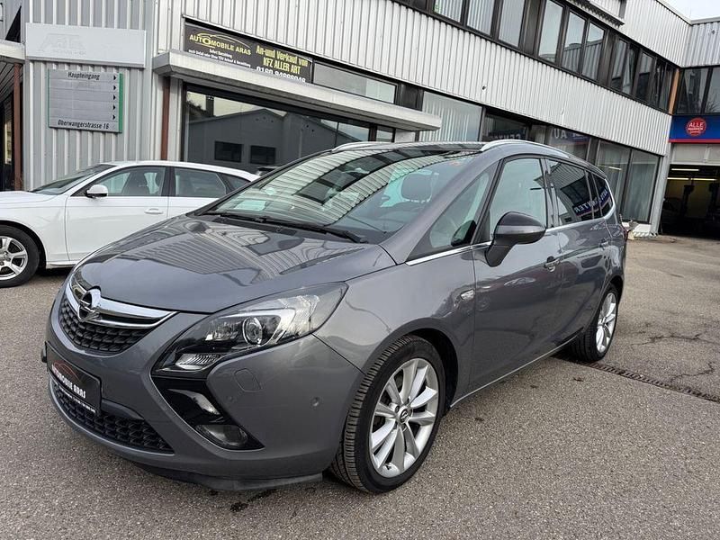 Grau Gebraucht 2016 Opel Zafira Tourer Van / Kleinbus | 8.990 € (Fairer Preis) - Bild 1/4
