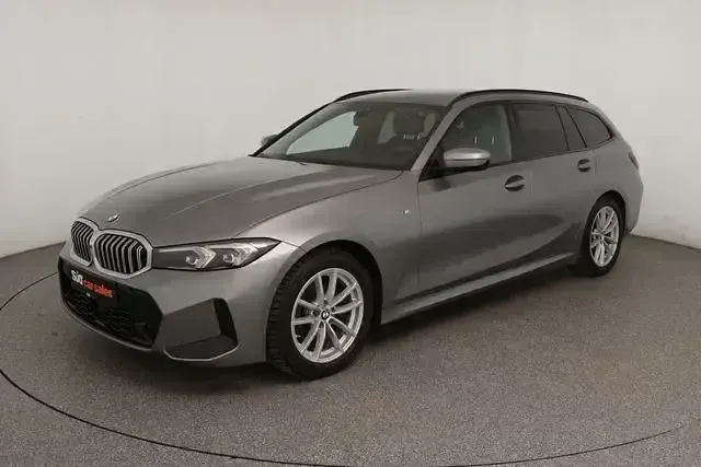 Gebraucht BMW 320 M Sport 360 PS (264 kW) 2025 Grau Kombi