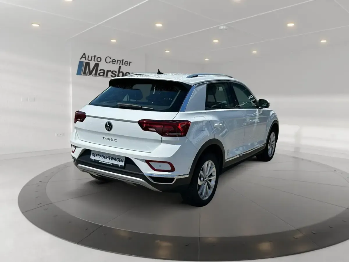 Gebraucht VW T-Roc Style 116 PS (85 kW) 2023 Weiß SUV