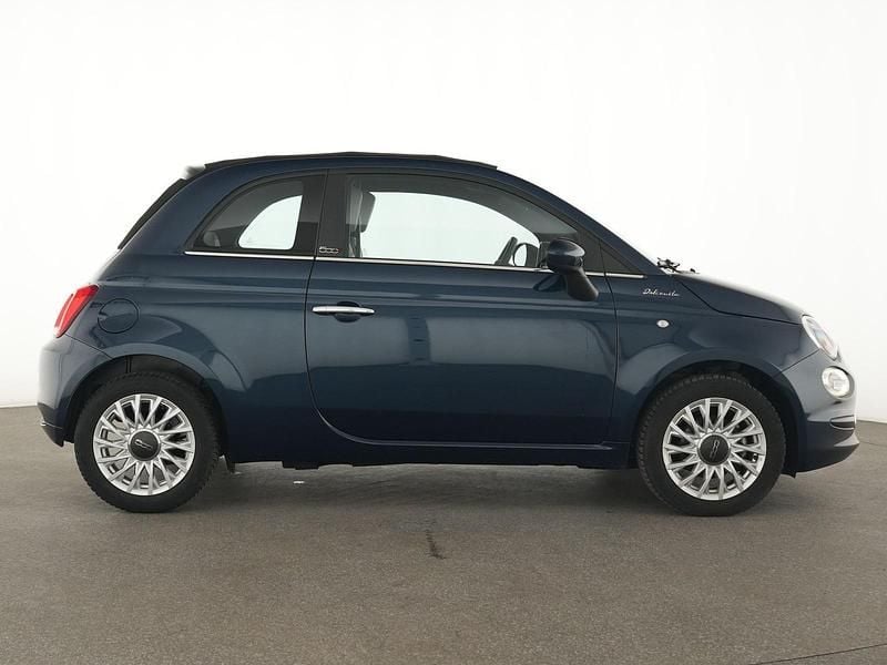 Gebraucht Fiat 500C Dolcevita 69 PS (50 kW) 2022 Blau Cabrio