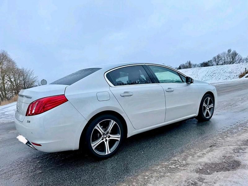 Gebraucht Peugeot 508 GT 204 PS (150 kW) 2012 Weiß Limousine