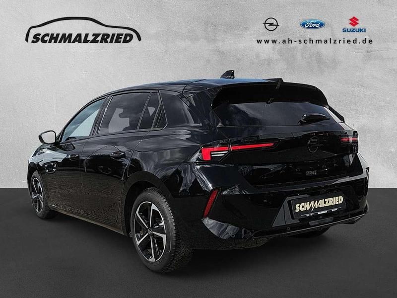 Gebraucht Opel Astra 131 PS (96 kW) 2024 Schwarz Limousine