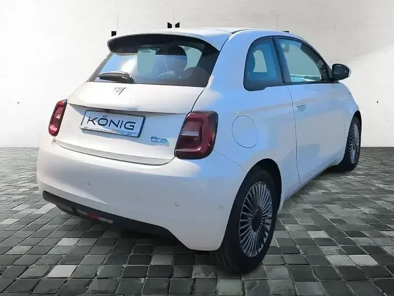 Gebraucht Fiat 500e 86 kW (118 PS) 2023 Weiß Kleinwagen