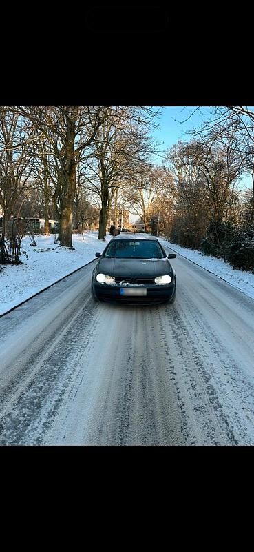 Gebraucht VW Golf IV 101 PS (74 kW) 2001 Blau Kombi