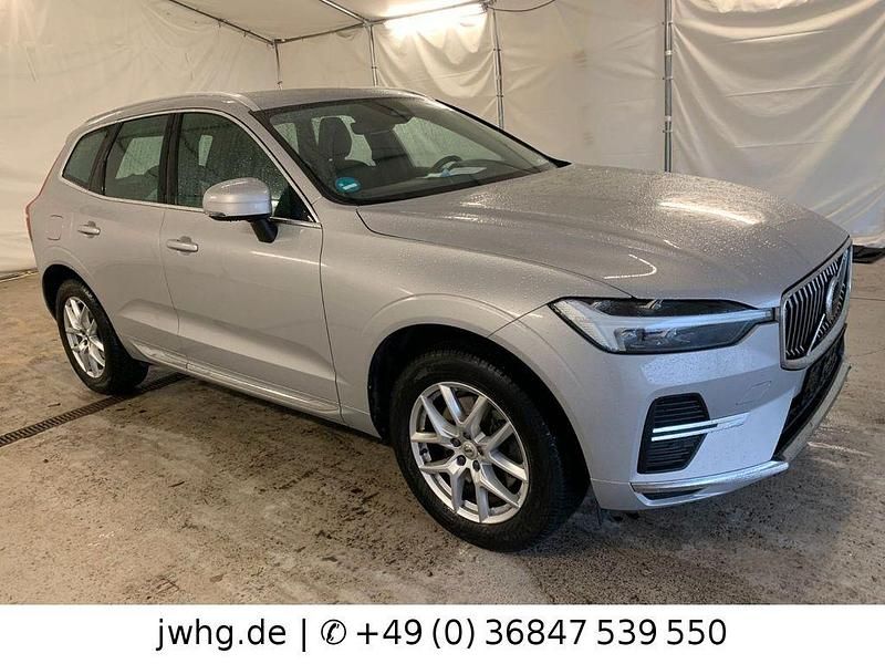 Gebraucht Volvo XC60 Inscription 235 PS (172 kW) 2022 Silver (metallic) SUV