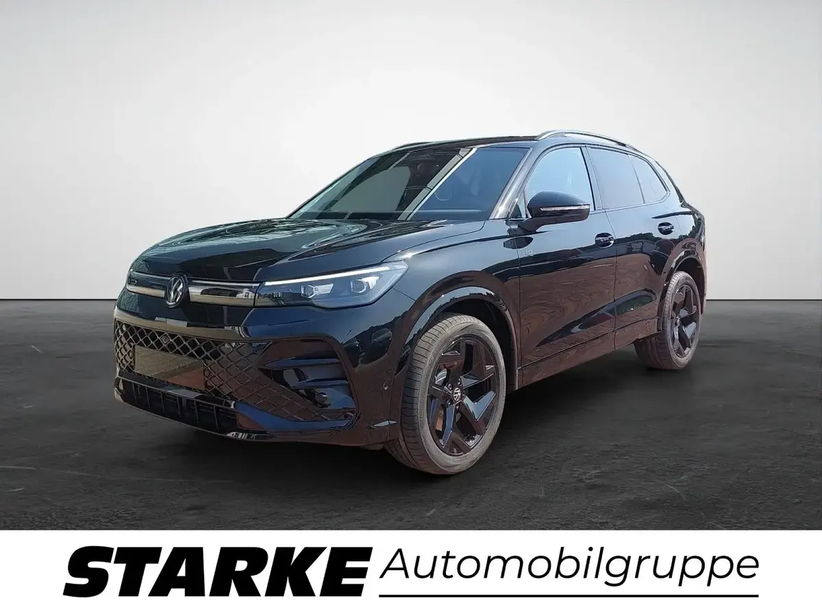 Gebraucht VW Tiguan Style 150 PS (110 kW) 2023 Schwarz (deep black perleffekt) SUV
