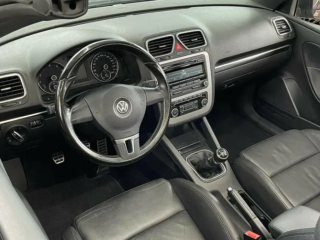 Gebraucht VW Eos Basis 122 PS (89 kW) 2011 Grau Cabrio