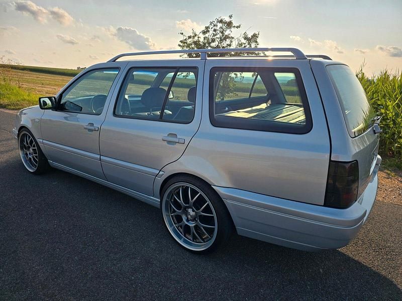 Gebraucht VW Golf III 110 PS (80 kW) 1996 Silber Kombi