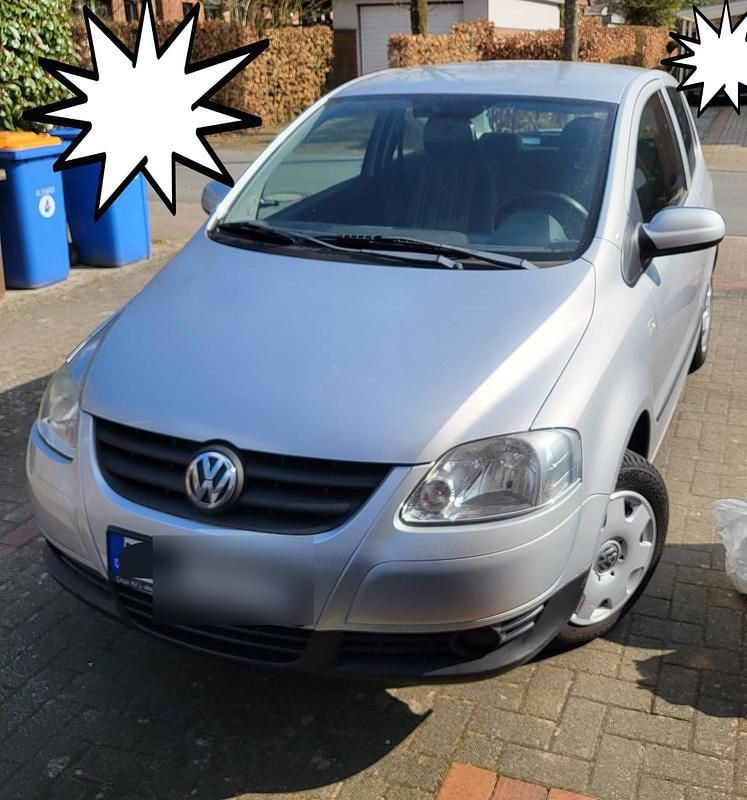 Silber Gebraucht 2006 VW Fox Kleinwagen | 750 € (Guter Preis) - Bild 1/4
