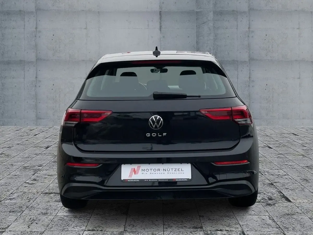 Gebraucht VW Golf VIII Life 150 PS (110 kW) 2020