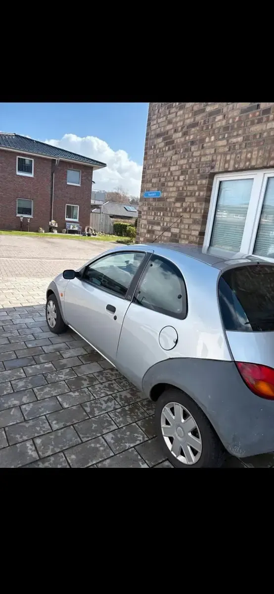 Gebraucht Ford Ka 70 PS (51 kW) 2005 Silber Kleinwagen