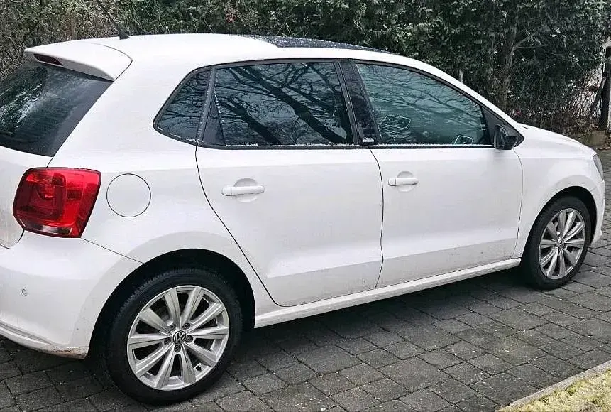 Gebraucht VW Polo Trendline 60 PS (44 kW) 2011 Weiß Kleinwagen