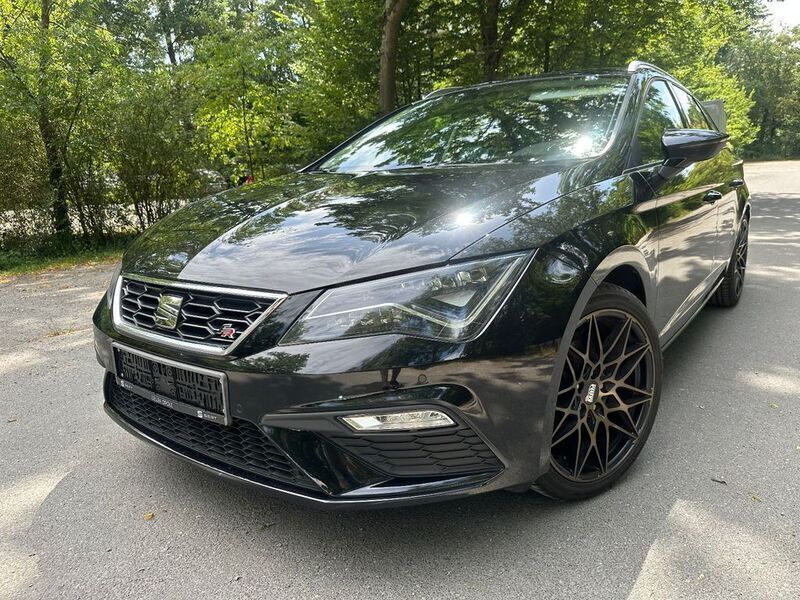 Schwarz Gebraucht 2019 Seat Leon ST FR Kombi | 15.990 € (Fairer Preis) - Bild 1/4