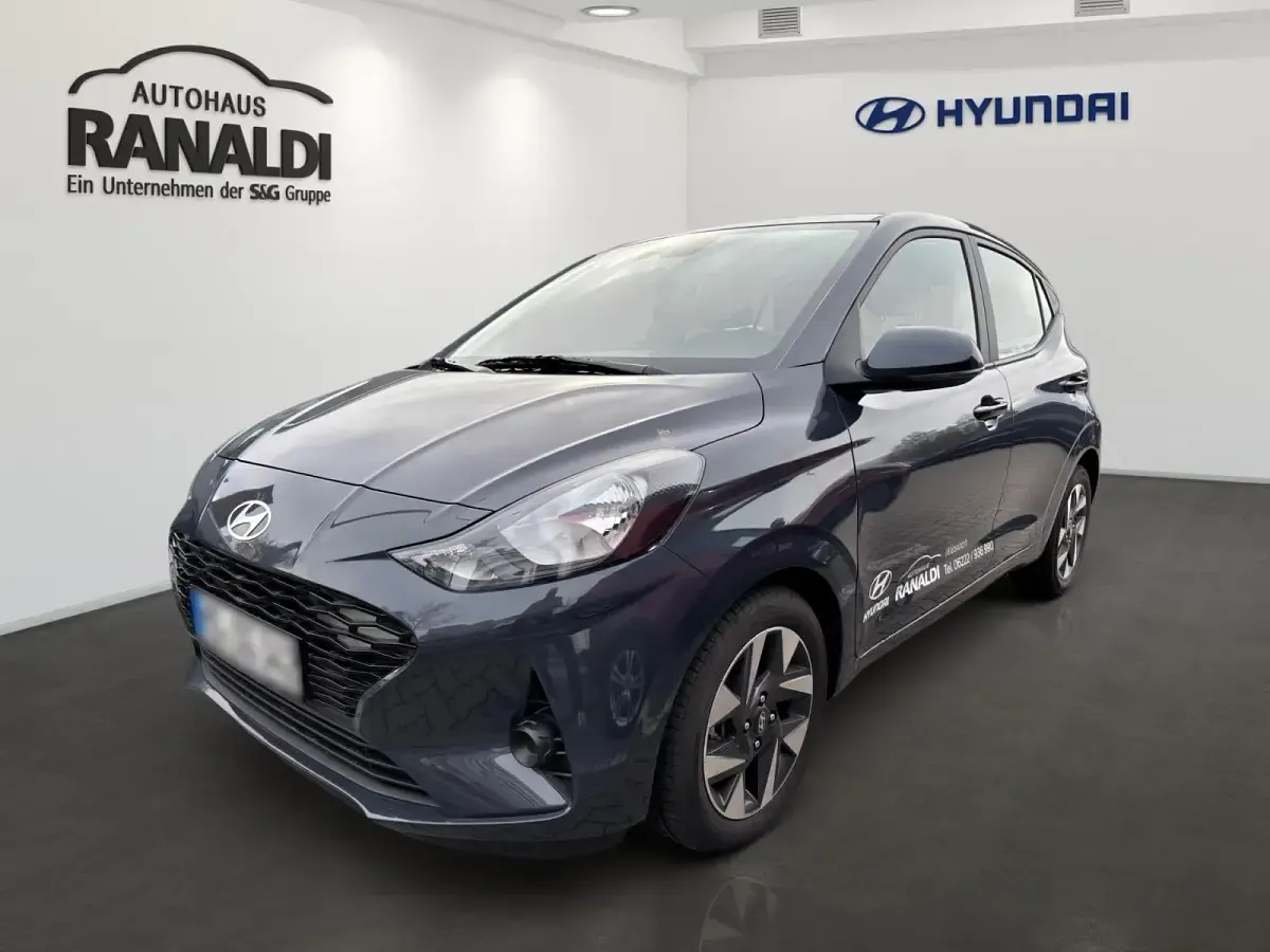 Gebraucht Hyundai i10 Trend 79 PS (58 kW) 2025 Kleinwagen