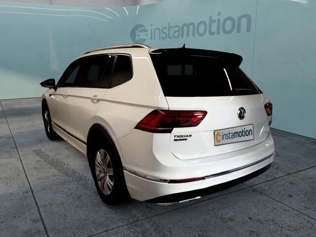 Weiß Gebraucht 2019 VW Tiguan Highline SUV | 26.942 € (Teuer) - Bild 1/1