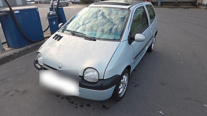 Gebraucht Renault Twingo 58 PS (42 kW) 2003 Silber Kleinwagen