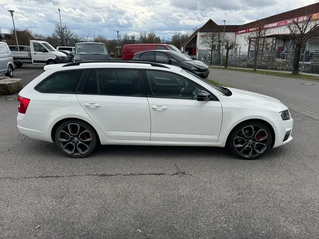Gebraucht Skoda Octavia RS 184 PS (135 kW) 2015 Weiß Kombi