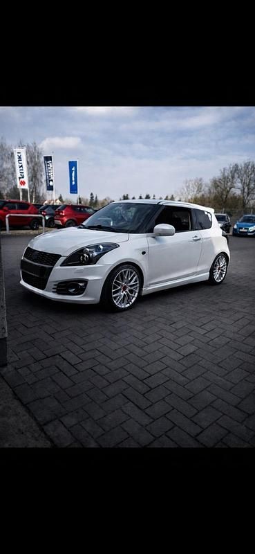 Gebraucht Suzuki Swift Sport 180 PS (132 kW) 2012 Weiß Kleinwagen