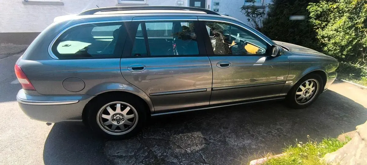 Käytetty Jaguar X-type Executive 155 HP (114 kW) 2005 Harmaa Farmari