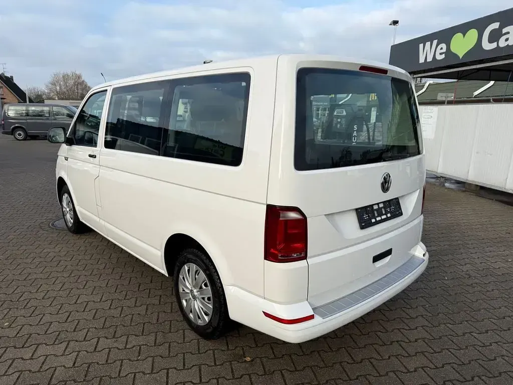 Usata VW Multivan Trendline 150 CV (110 kW) 2016 Bianco Monovolume