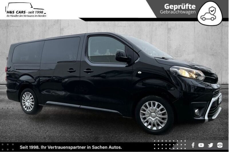 Schwarz Gebraucht 2020 Toyota Proace Verso Kombi | 29.750 € (Fairer Preis) - Bild 1/4