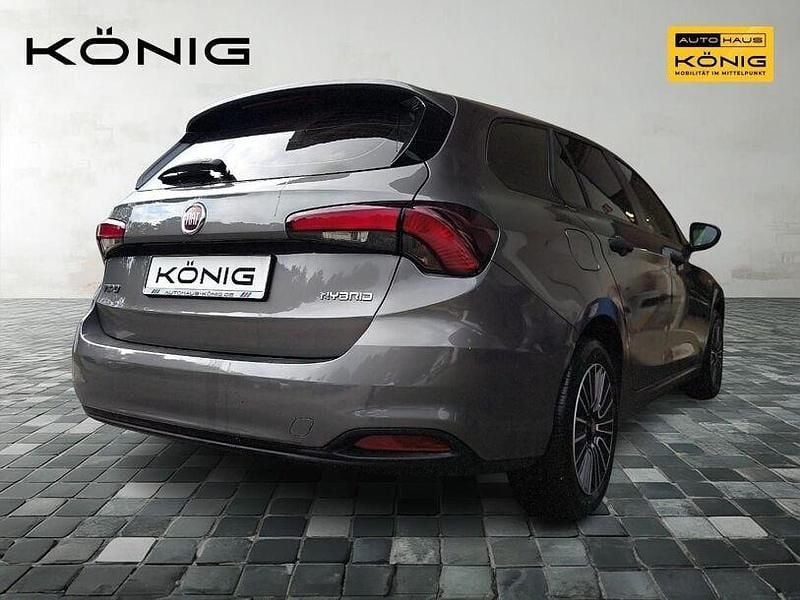 Gebraucht Fiat Tipo Basis 131 PS (96 kW) 2023 Grau Limousine