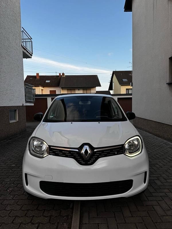 Gebraucht Renault Twingo 65 PS (47 kW) 2019 Weiß Kleinwagen