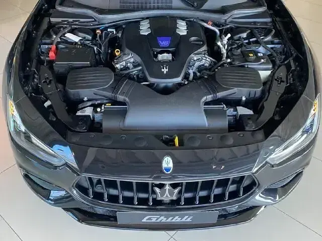 Gebraucht Maserati Ghibli 430 PS (316 kW) 2022 Other Limousine
