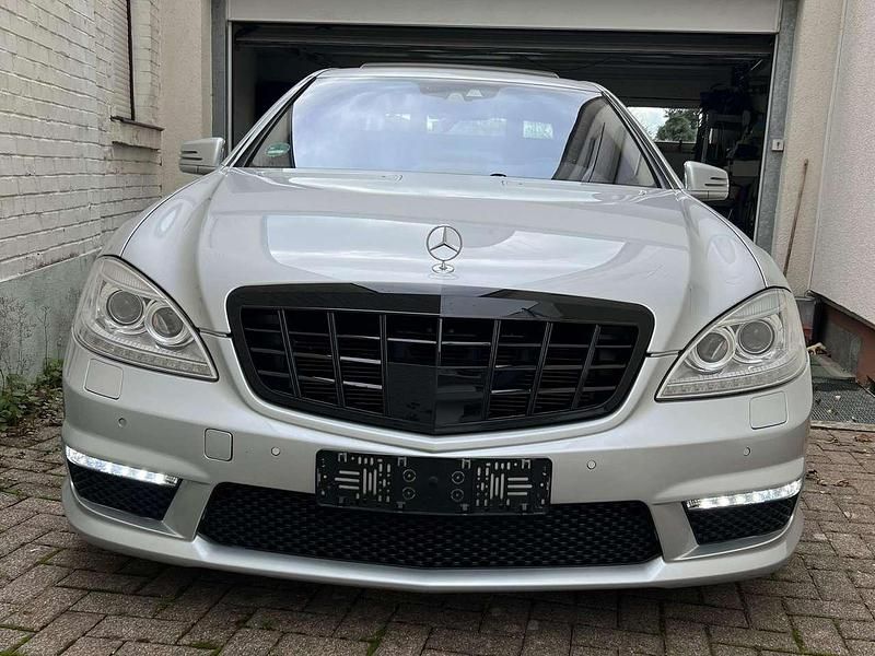Gebraucht Mercedes S500 435 PS (319 kW) 2011 Silber Limousine