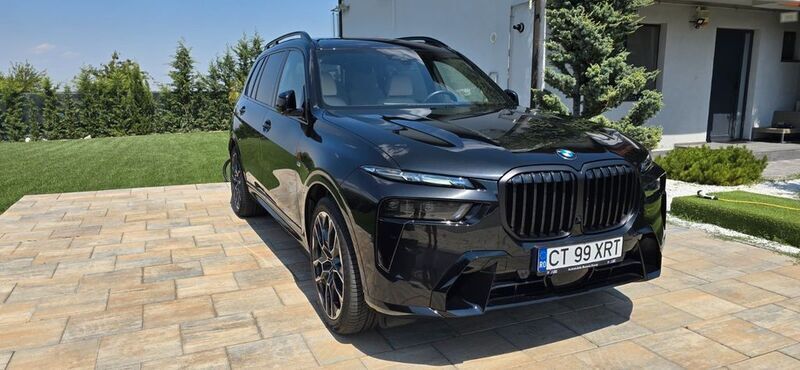 Schwarz Gebraucht 2024 BMW X7 M Sport SUV | 103.900 € (Fairer Preis) - Bild 1/4