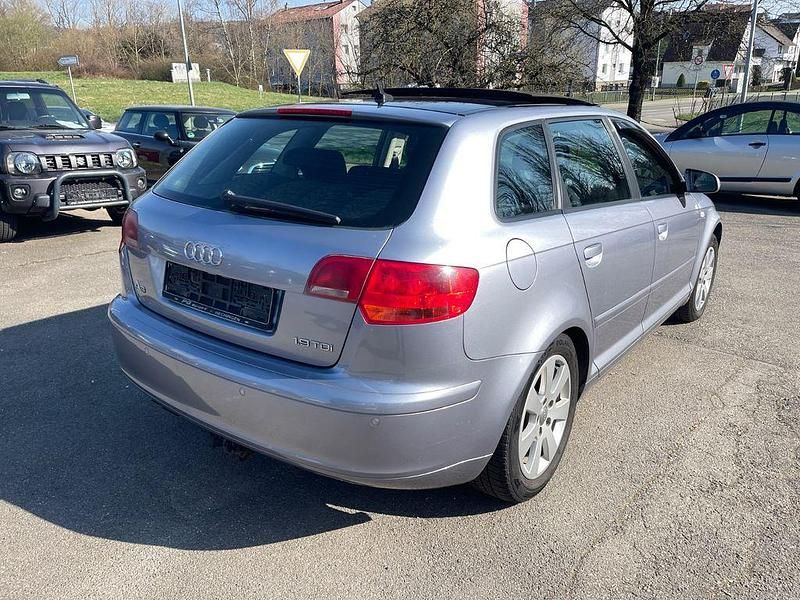 Gebraucht Audi A3 Sportback Ambiente 105 PS (77 kW) 2005 Silber Kleinwagen