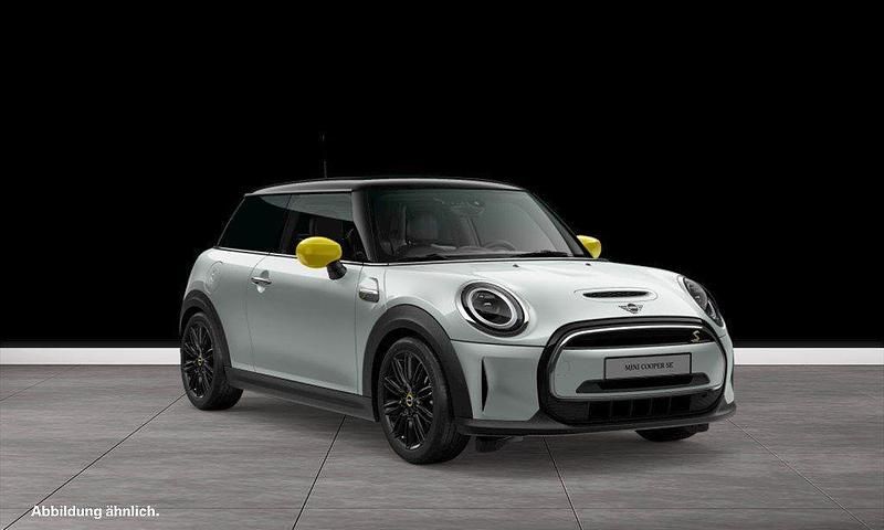 Weiß Gebraucht 2022 Mini Cooper SE Kleinwagen | 20.990 € (Etwas zu teuer) - Bild 1/3
