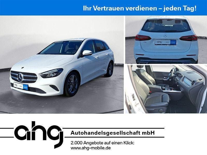 Gebraucht Mercedes B220 190 PS (139 kW) 2019 Weiß Van / Kleinbus