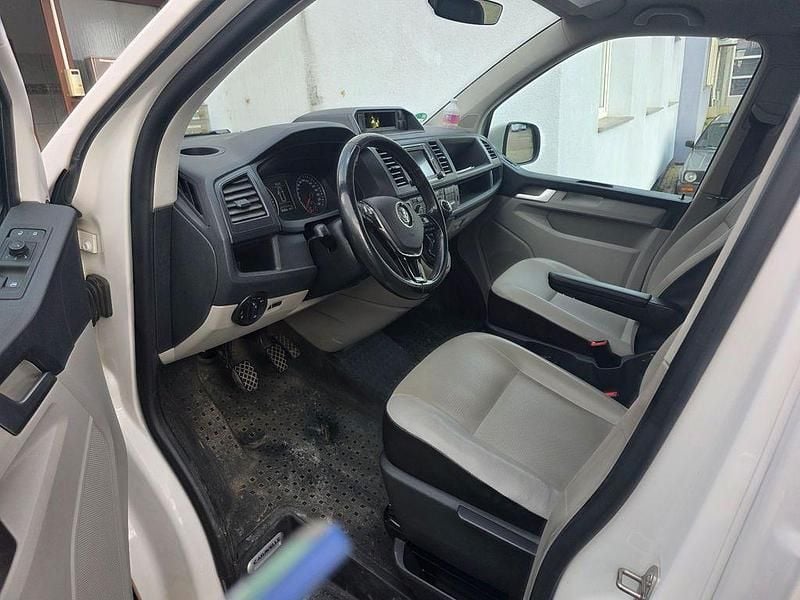 Gebraucht VW T6 150 PS (110 kW) 2016 Weiß Van