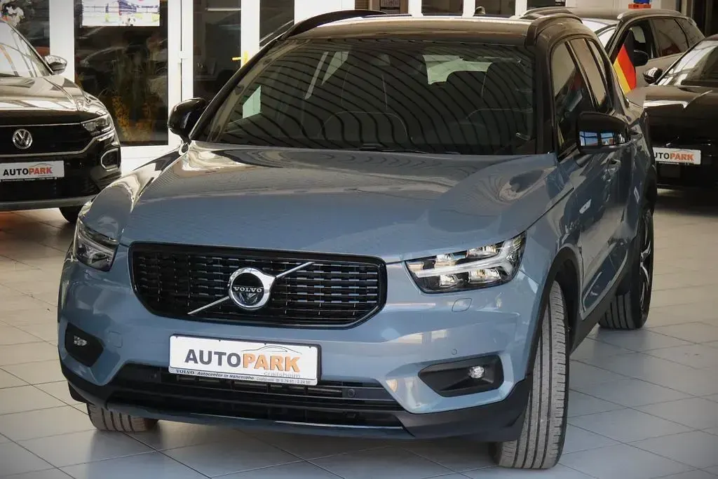 Gebraucht Volvo XC40 R-Design 190 PS (139 kW) 2019 Grau SUV