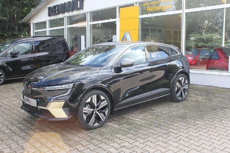 Gebraucht Renault Mégane Iconic 160 kW (218 PS) 2022 Schwarz mettalic Limousine