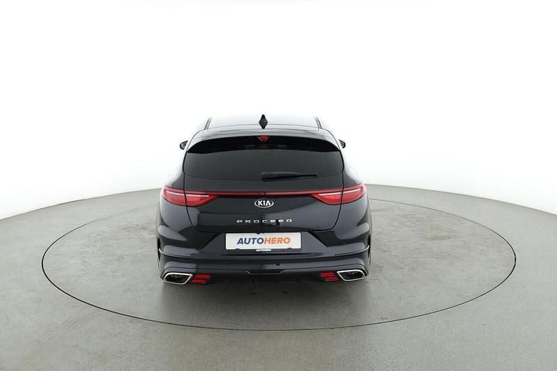 Gebraucht Kia ProCeed GT 204 PS (150 kW) 2021 Schwarz Kleinwagen