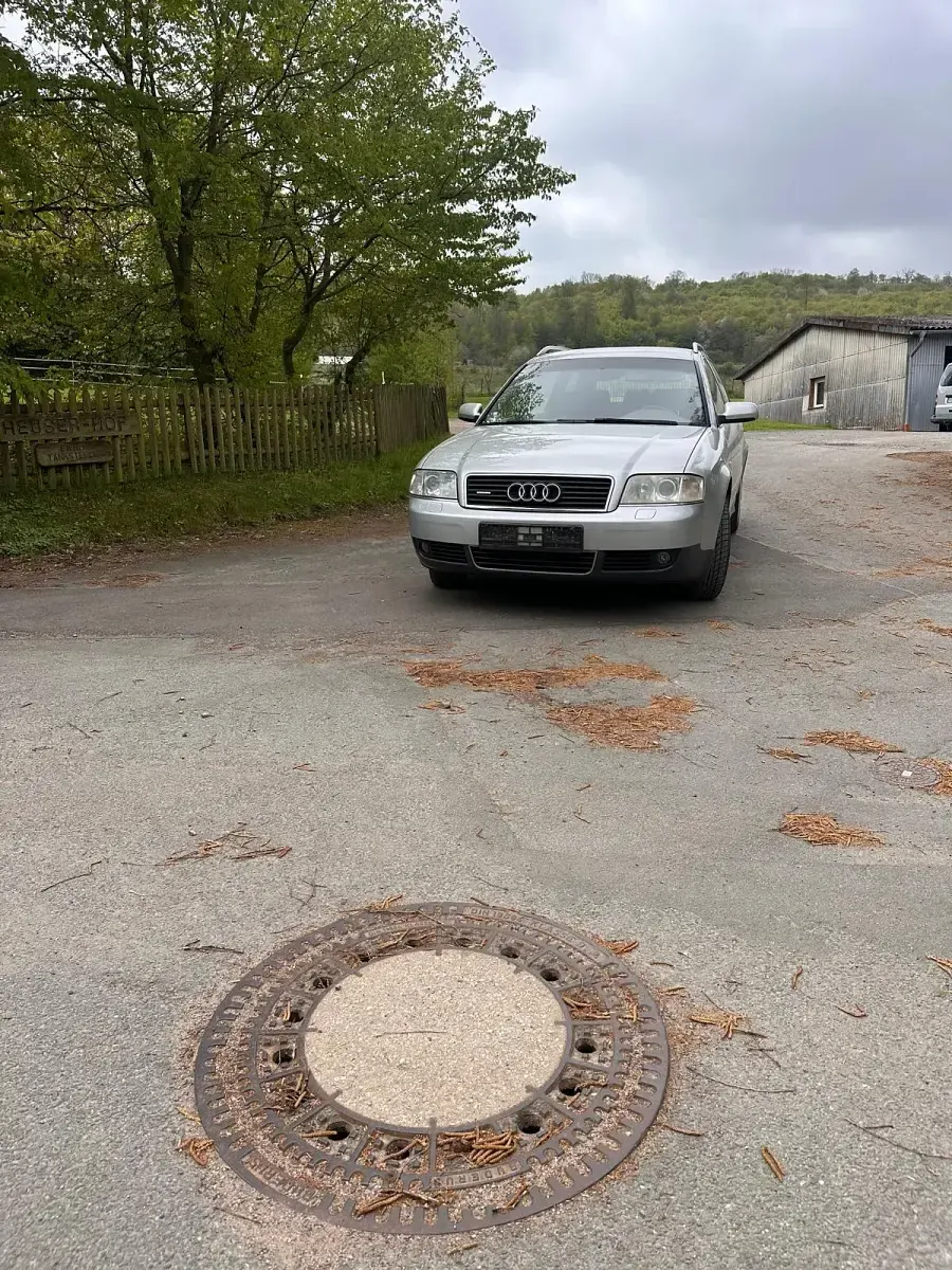 Second-hand Audi A6 S-Line 179 CP (131 kW) 2002 Argintiu Break