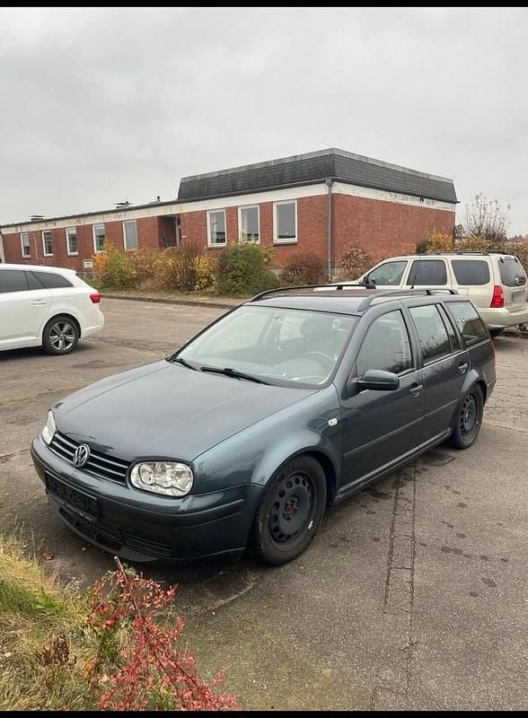Gebraucht VW Golf IV 105 PS (77 kW) 2001 Grau Kombi