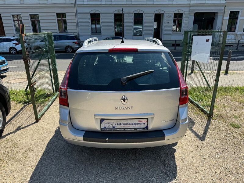 Gebraucht Renault Mégane II Authentique 111 PS (81 kW) 2007 Grau Limousine