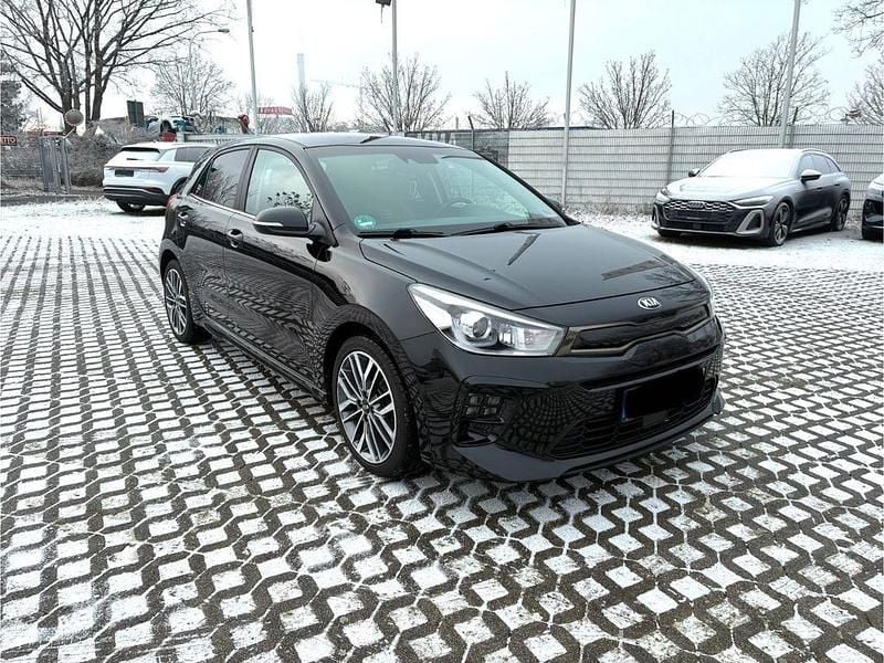 Schwarz Gebraucht 2019 Kia Rio GT-Line Limousine | 11.500 € (Fairer Preis) - Bild 1/4