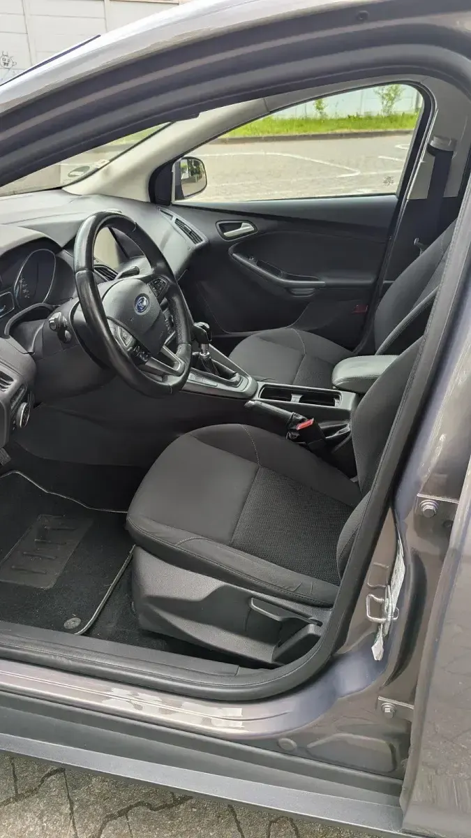 Gebraucht Ford Focus 150 PS (110 kW) 2015 Braun Kombi